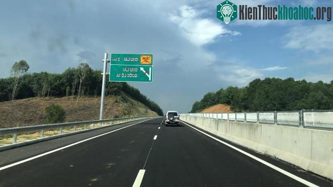 Chủ đầu tư dự án cam kết sẽ hoàn thành các hạng mục trước thông xe