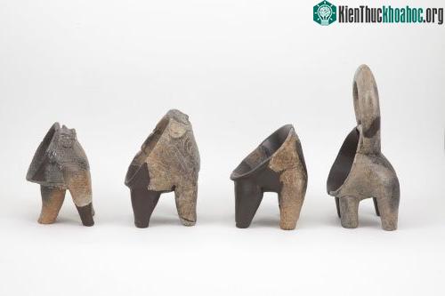 Một số mẩu đồ gốm được dùng để đựng thức ăn được tìm thấy ở Dalmatia.
