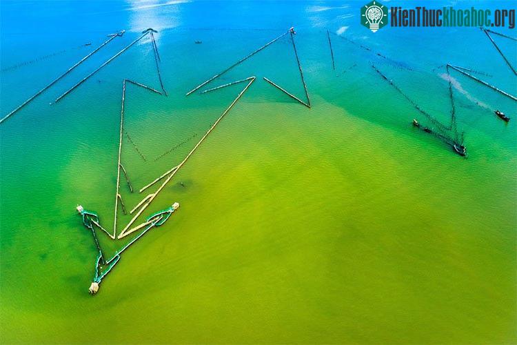 Đèo Hải Vân - vịnh Lăng Cô