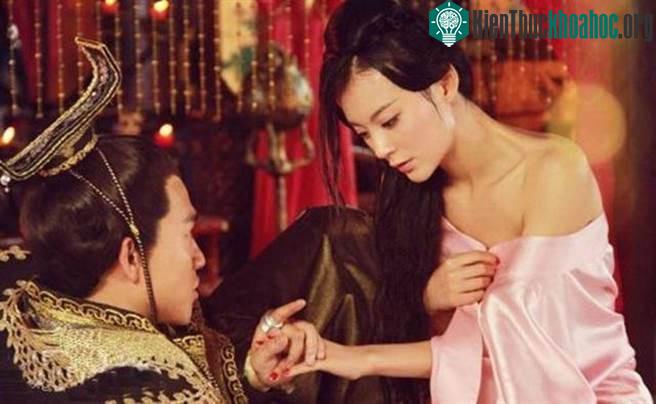 Cao Vỹ đã có một quyết định bệnh hoạn với chính sủng phi của mình.