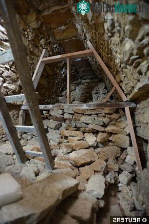 Pacal đại đế cai trị đất nước từ khi mới 12 tuổi