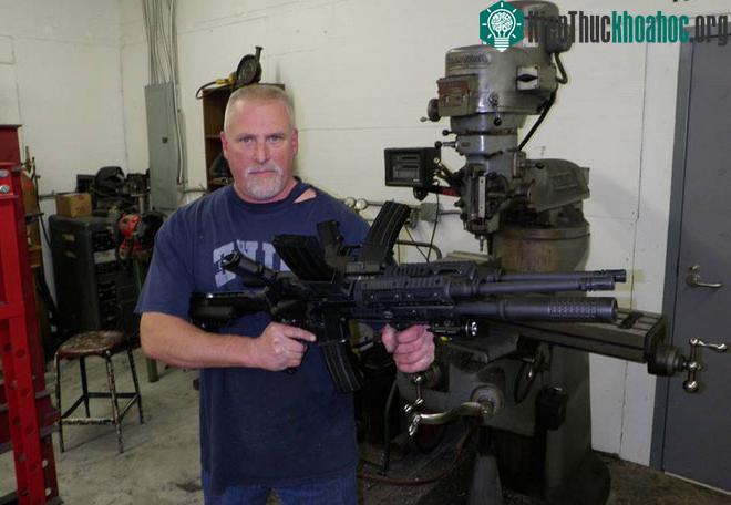Súng trường tấn công AR-15 siêu độc đáo.