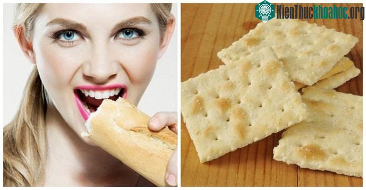 Hãy thử đặt một chiếc bánh quy giòn vào trong miệng và bắt đầu nhai, đồng thời nhìn đồng hồ để xác định khả năng xử lý carbonhydrate.