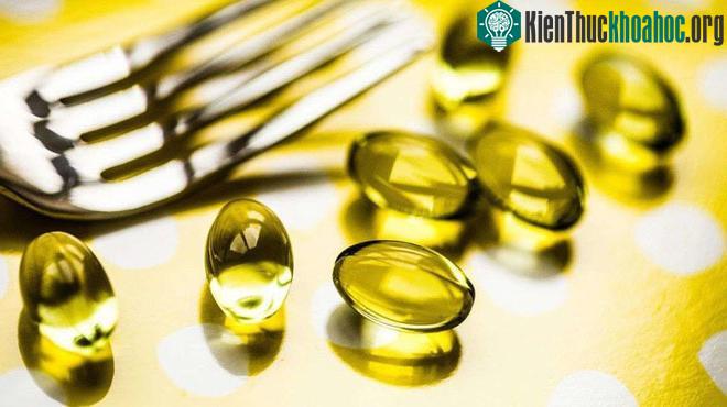 Rất ít loại thức ăn có chứa Vitamin D vì vậy mà đây là loại Vitamin cần được bổ sung thêm ở ngoài. Nhưng bổ sung bao nhiêu là đủ?