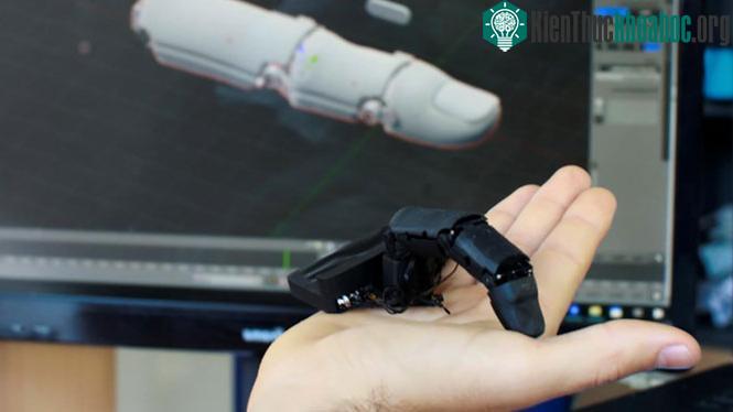 Robot ngón tay có kích cỡ không khác nhiều so với ngón tay bình thường.