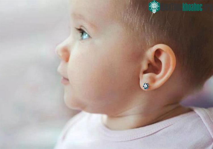 Tai có thể phát triển liên tục trong suốt cuộc đời con người.