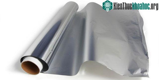 Gói thức ăn bằng giấy bạc không hoàn toàn cách ly đồ ăn khỏi không khí