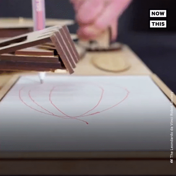 Thiết kế máy vẽ tranh của Leonardo da Vinci.