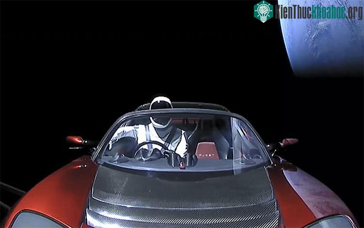 Trạm Vũ trụ Quốc tế ISS - (ảnh: NASA).