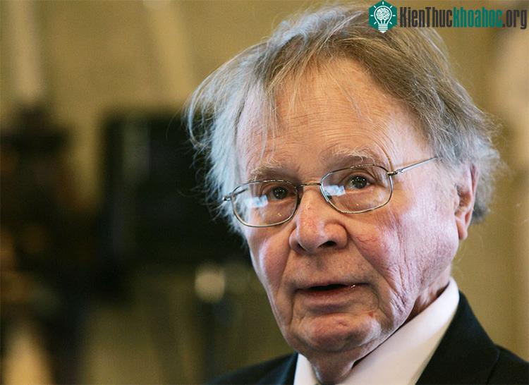 Giáo sư Wallace Smith Broecker.