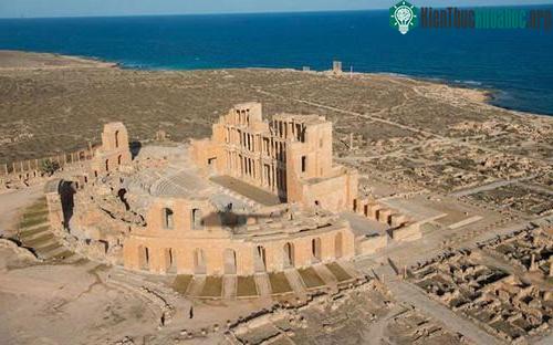 Libya từng là thuộc địa của nước nào?