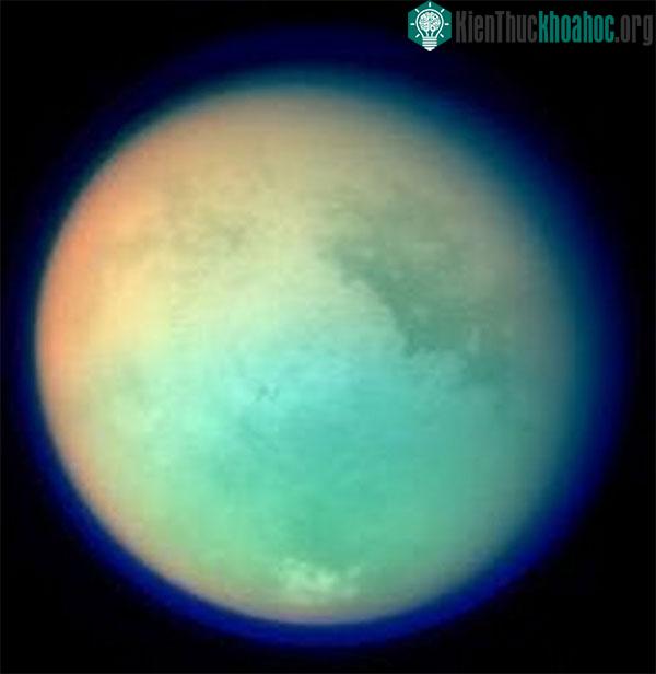 https://i.khoahoc.tv/photos/image/2019/02/14/mat-trang-titan.jpg