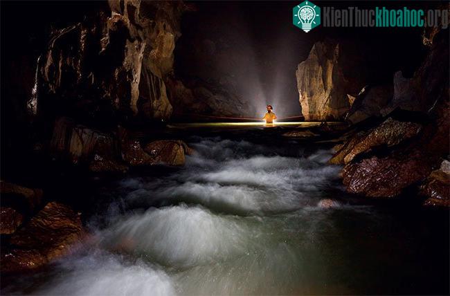 Một Sơn Đoòng khác sâu hơn mực nước biển ở Phong Nha - Kẻ Bàng.