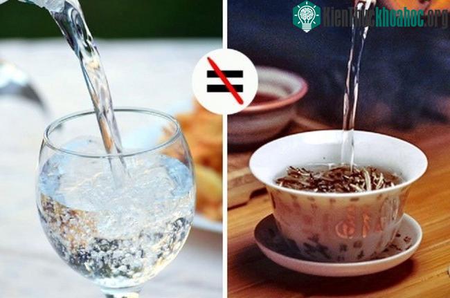 Bạn có thể nghe được âm thanh của nước nóng và nước lạnh