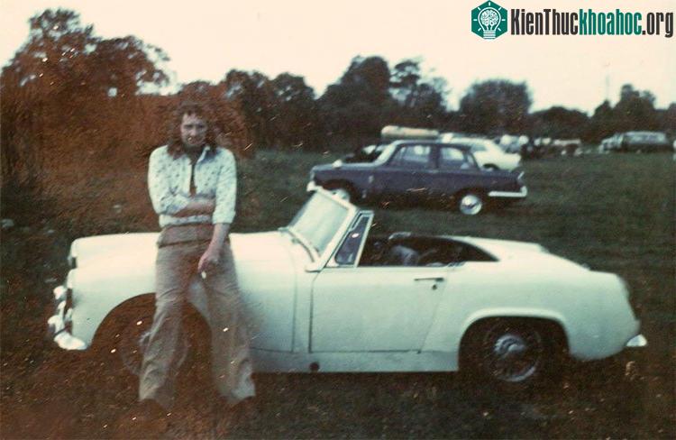 Keith Allies năm 30 tuổi.