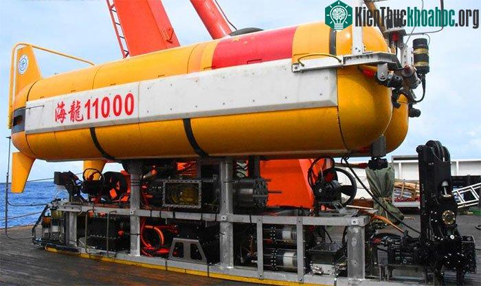 Tàu lặn không người lái mang tên Hailong 11000 của Trung Quốc.