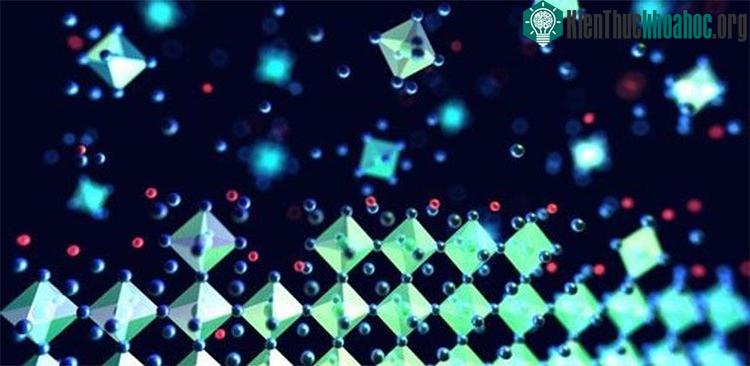 Perovskite dễ dàng được cán mỏng thành những tấm hấp thụ quang năng mạnh mẽ.