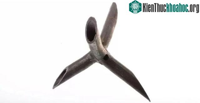 Những vũ khí cực lợi hại được "phủ" lớp vỏ đẹp mĩ miều ảnh 1