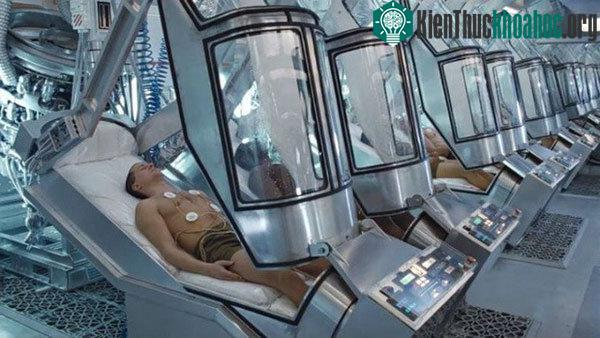 Công nghệ ngủ đông có thể đưa con người tới được hành tinh khác một cách nguyên vẹn, nhưng ta chưa sở hữu công nghệ tiên tiến này.
