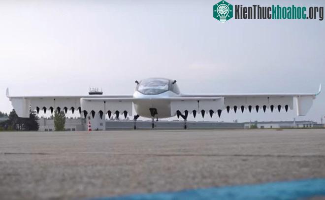 Do chạy bằng điện nên Lilium Jet hoạt động gần như tĩnh lặng.