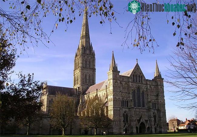 Gothic là gì? Những công trình kiến trúc gothic tiêu biểu nhất ảnh 6