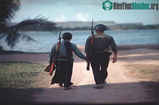 Mối tình thời chiến