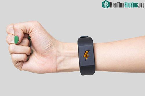 Thiết bị vòng tay Pavlok.