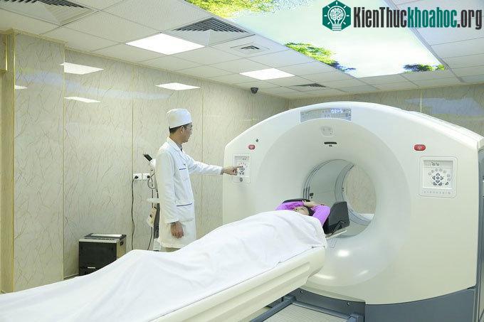 Máy chụp PET/CT tại Bệnh viện trung ương Quân đội 108 (Hà Nội).