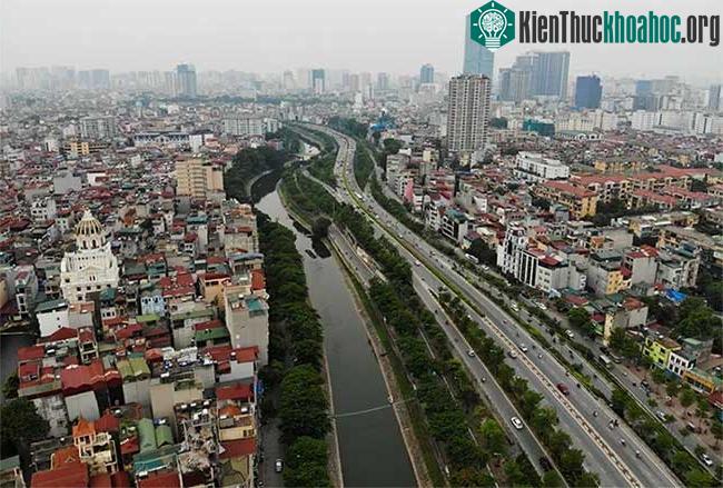 Sông Tô Lịch có chiều dài khoảng 14km