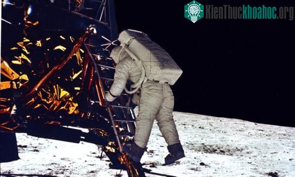Phi hành gia Mỹ đã làm nên lịch sử khi đặt chân xuống bề mặt Mặt Trăng vào năm 1969.