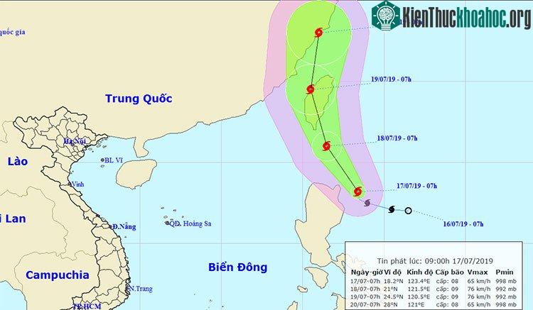 Vị trí và hướng di chuyển của bão Danas.