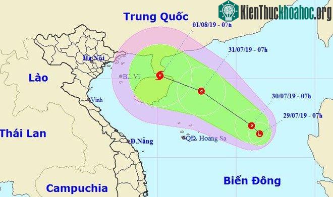 Vùng áp thấp trên Biển Đông có khả năng mạnh thành áp thấp nhiệt đới trong 24 giờ tới. (Ảnh: NCHMF).
