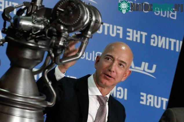 Blue Origin sẽ cung cấp dịch vụ du lịch không gian. (Ảnh: Getty).