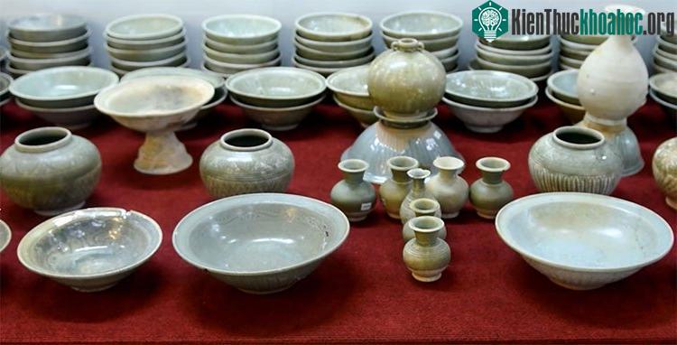 Hơn 400 hiện vật của tàu đắm ở vùng biển Hòn Dầm (Phú Quốc), tỉnh Kiên Giang