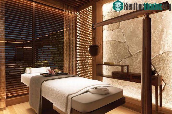 Trên tàu có hẳn một không gian để bạn trải nghiệm dịch vụ spa hay phòng gym.