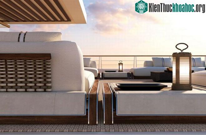 Nội thất được trang trí thể hiện sự sang trọng của toàn bộ con tàu.