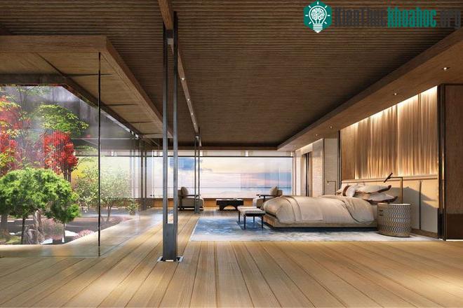Du thuyền kết hợp giữa hoa và thiết kế mở hiện đại.