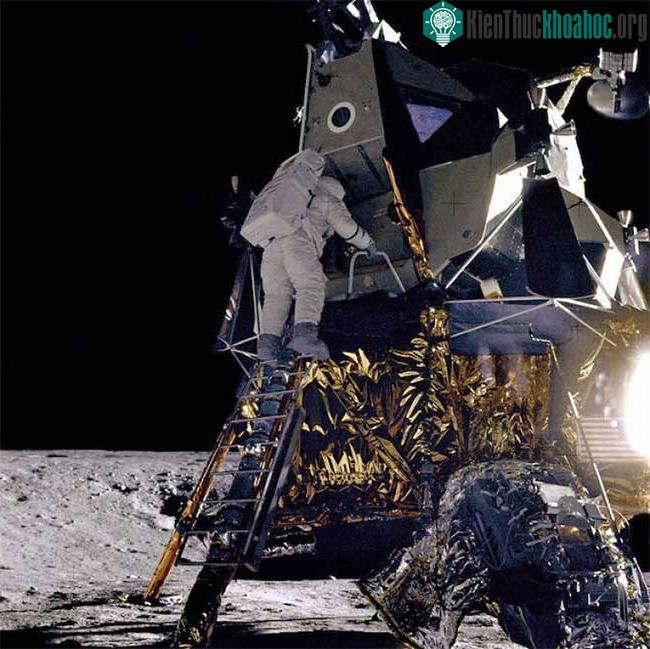 Module tàu đổ bộ mặt trăng