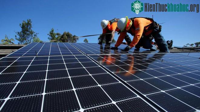 Loại pin Mặt trời này sẽ giải quyết được vấn nạn thiếu hụt năng lượng và nước ngọt trên toàn thế giới.