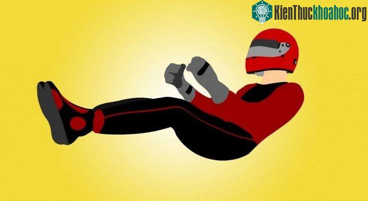 Tư thế nằm phổ biến khi lái của các tay đua F1.