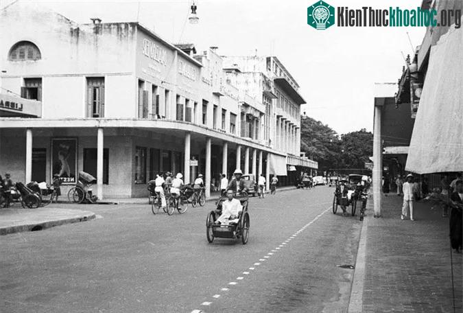 Ngã tư Tràng Tiền - Ngô Quyền hiện tại.