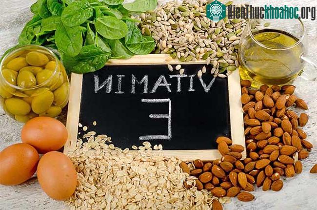 Những thực phẩm giàu vitamin E.
