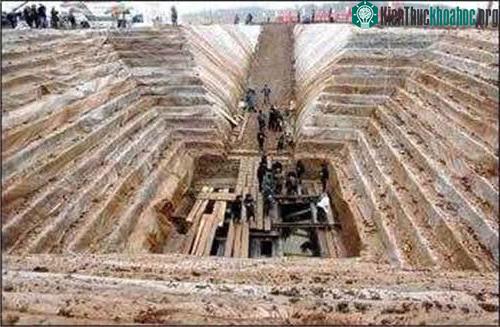 Đây là một ngôi mộ cát điển hình.
