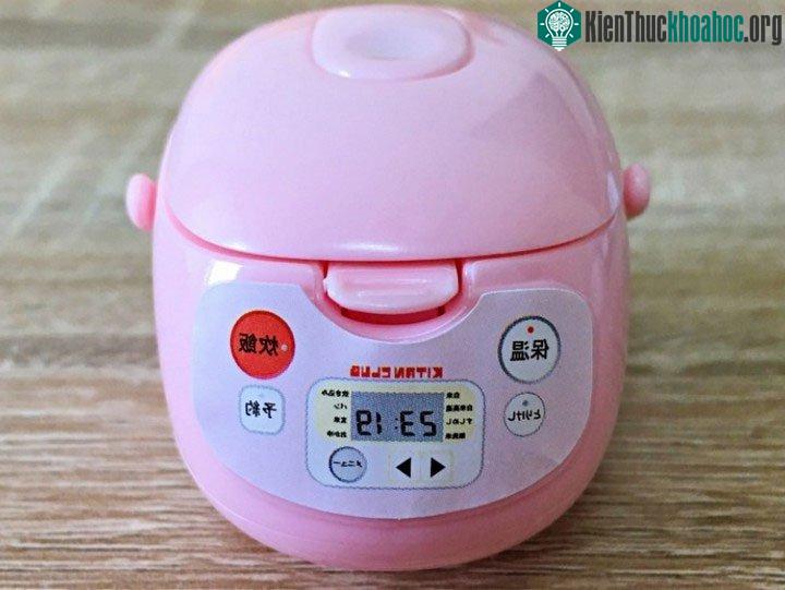 Người Nhật lại có phát minh kỳ lạ: Nồi cơm điện mini chuyên đựng thức ăn cho thú cưng ảnh 3