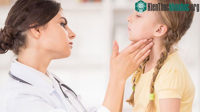 Trẻ nhỏ cũng có nguy cơ mắc bệnh viêm giáp&nbsp;nhưng hay bị nhầm lẫn với các bệnh khác.