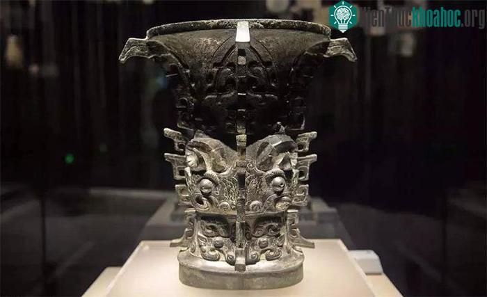 Bình đựng rượu thời Tây Chu