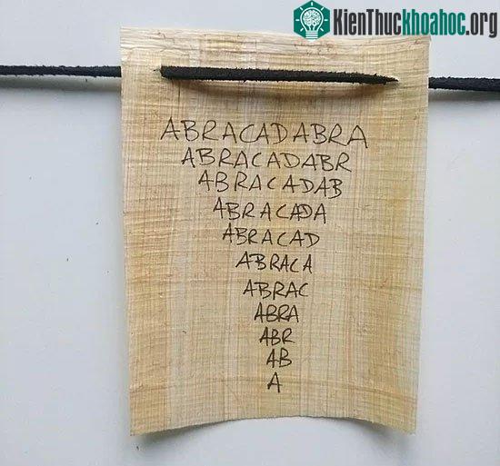 Lá bùa Abracadabra