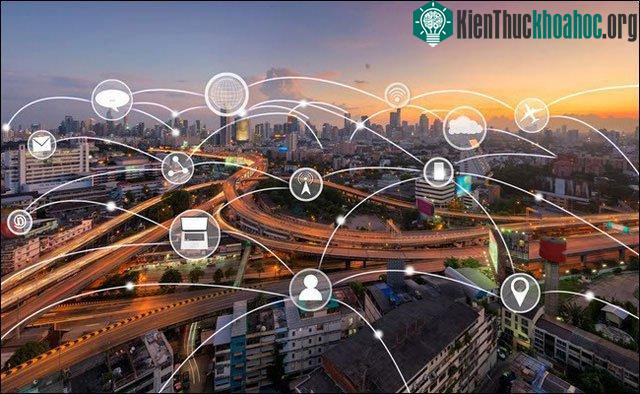 Thông qua Sidewalk, Amazon cho thấy tham vọng về một mạng lưới kết nối toàn thành phố.