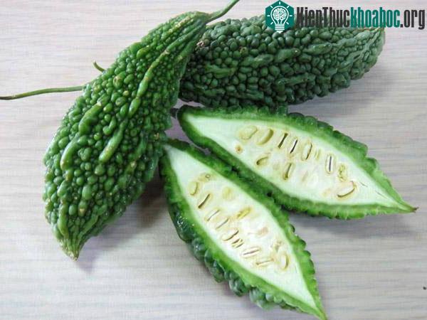 Mướp đắng có thể nấu kết hợp với một vài loại món ăn để gia tăng hiệu quả.