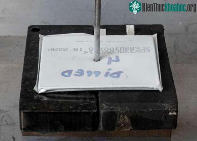 Đóng băng các cell pin không làm giảm công suất năng lượng của pin lithium ion.